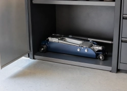 How to Store a Floor Jack Long Term